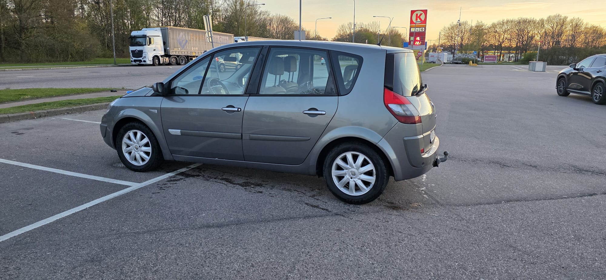 Renault Scenic 2006, bild 2/6