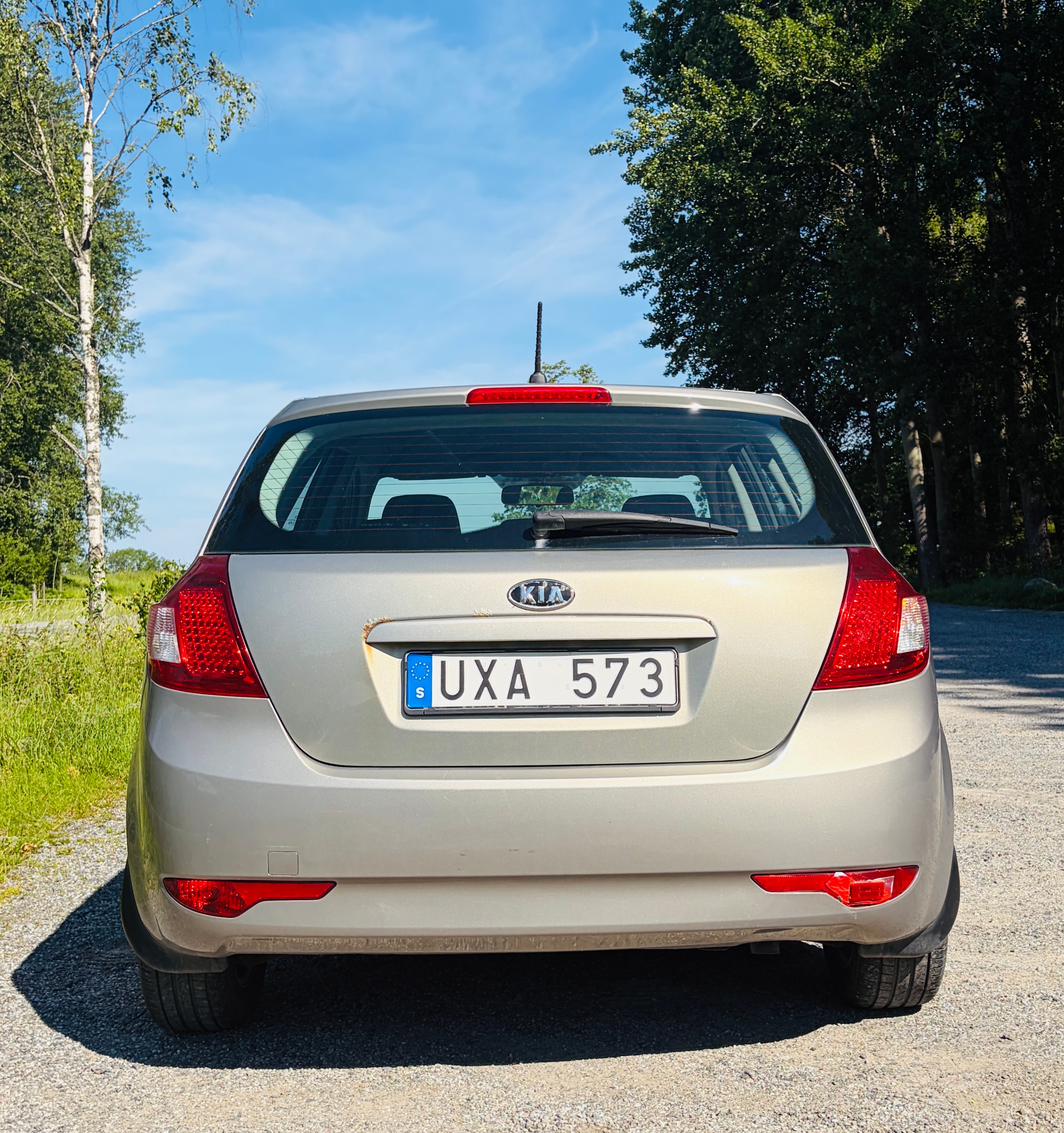 Kia Ceed 1.6 CRDi Manuell 2011, bild 4/7