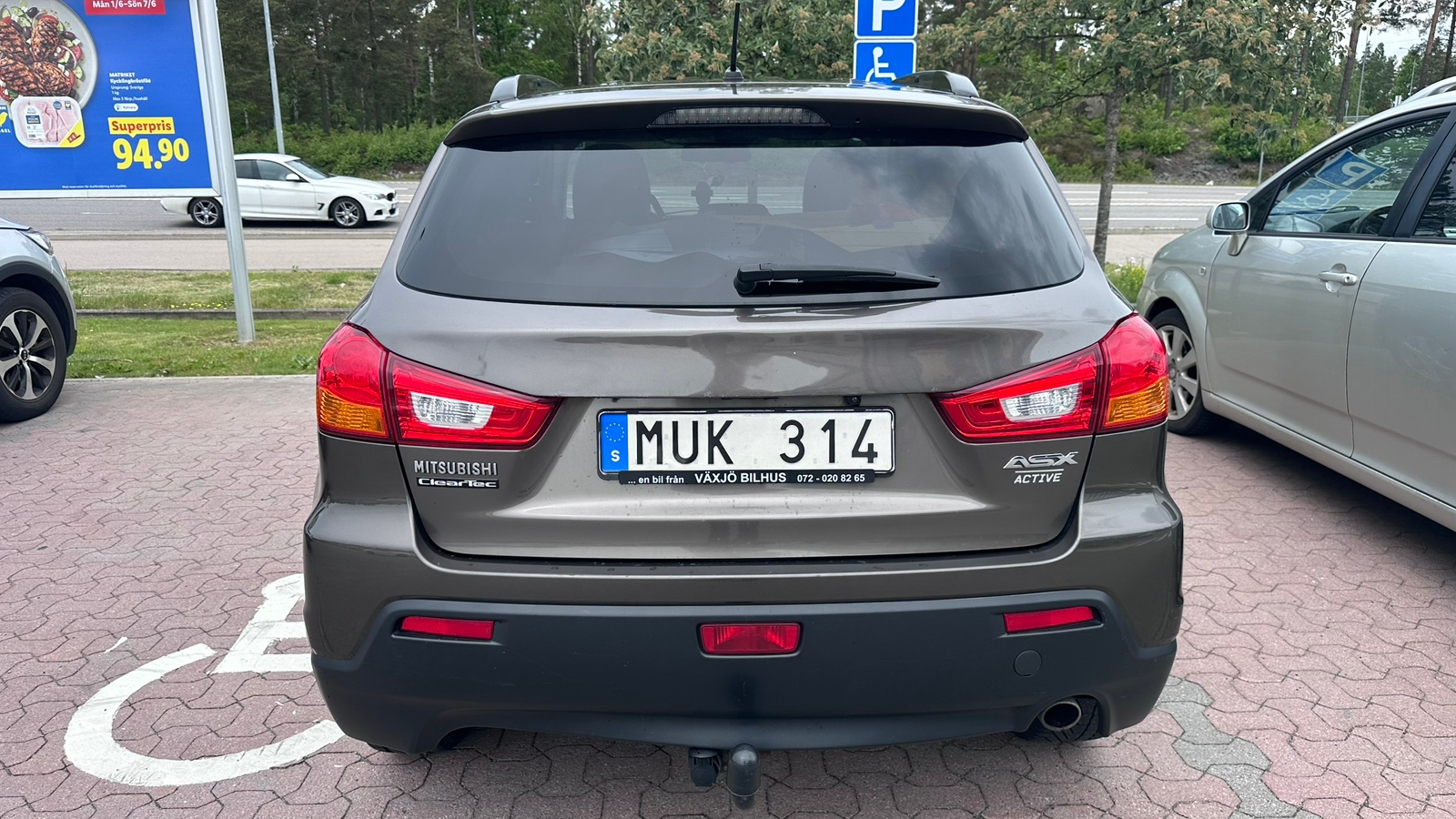 Mitsubishi ASX 1.8 Di-D ClearTec Manuell 2012, bild 2/4