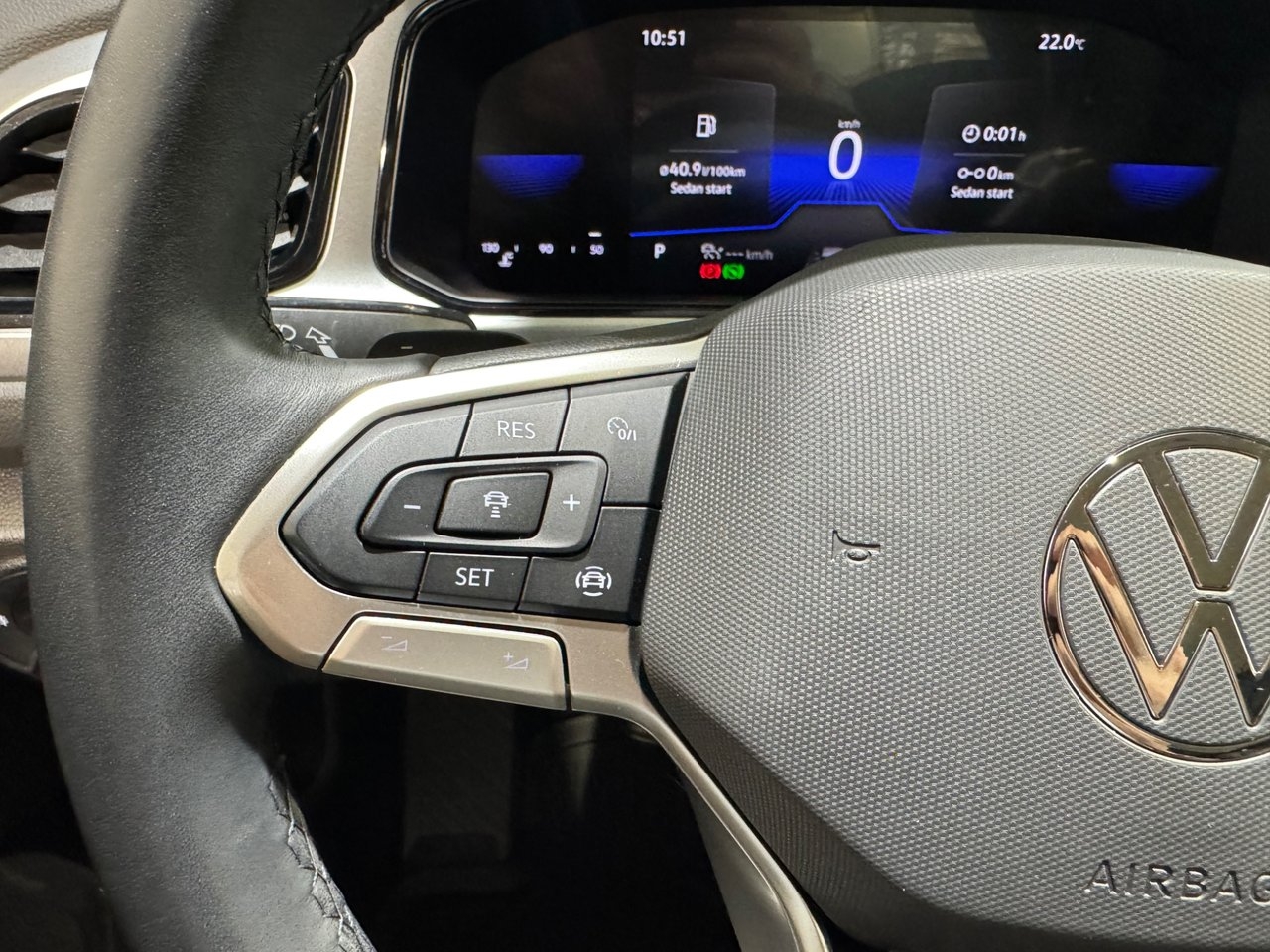 Volkswagen T-Roc 1.5 TSI 2023, bild 6/10