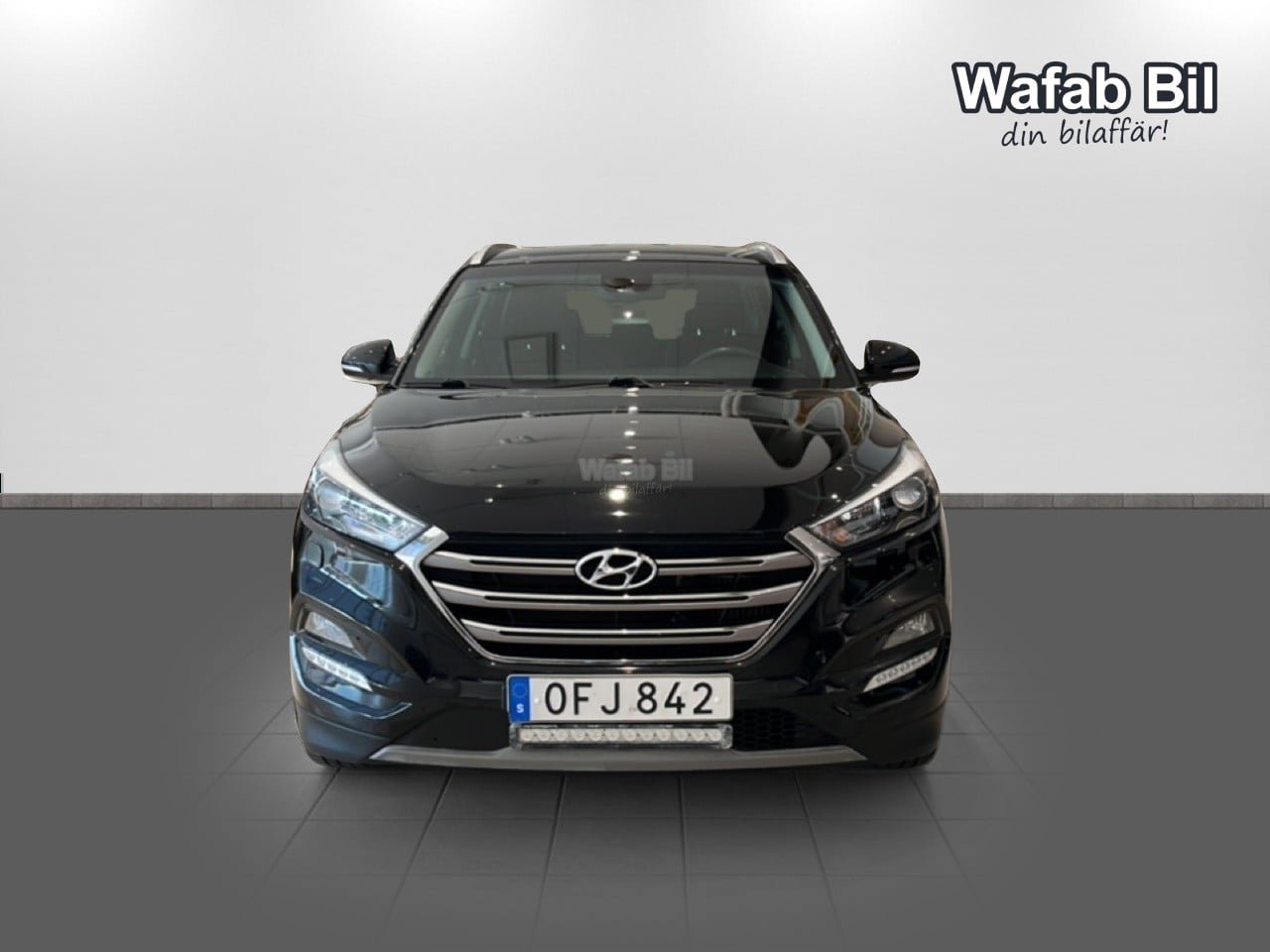 Hyundai Tucson 1,7 CRDI DCT 2016, bild 2/14