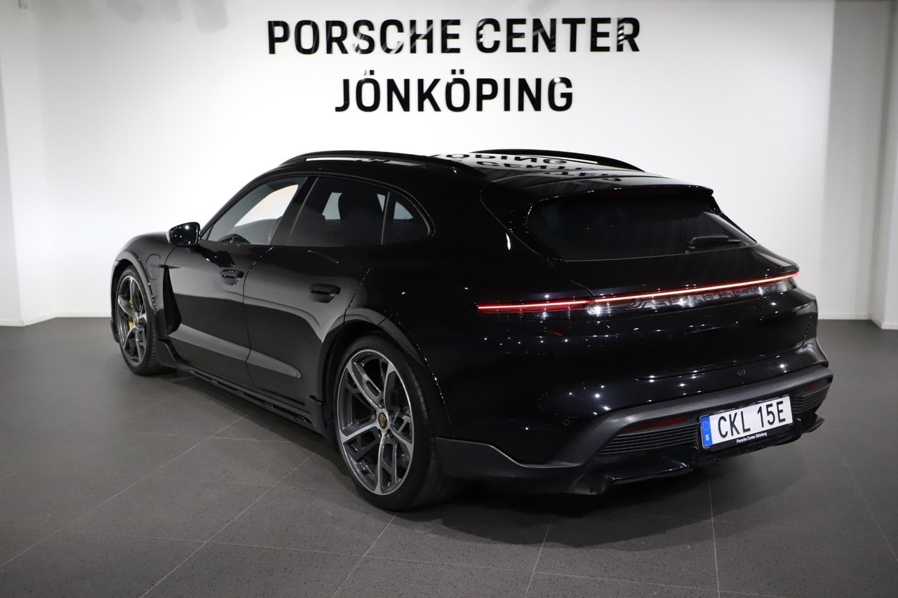 Porsche Taycan 2022, bild 3/10