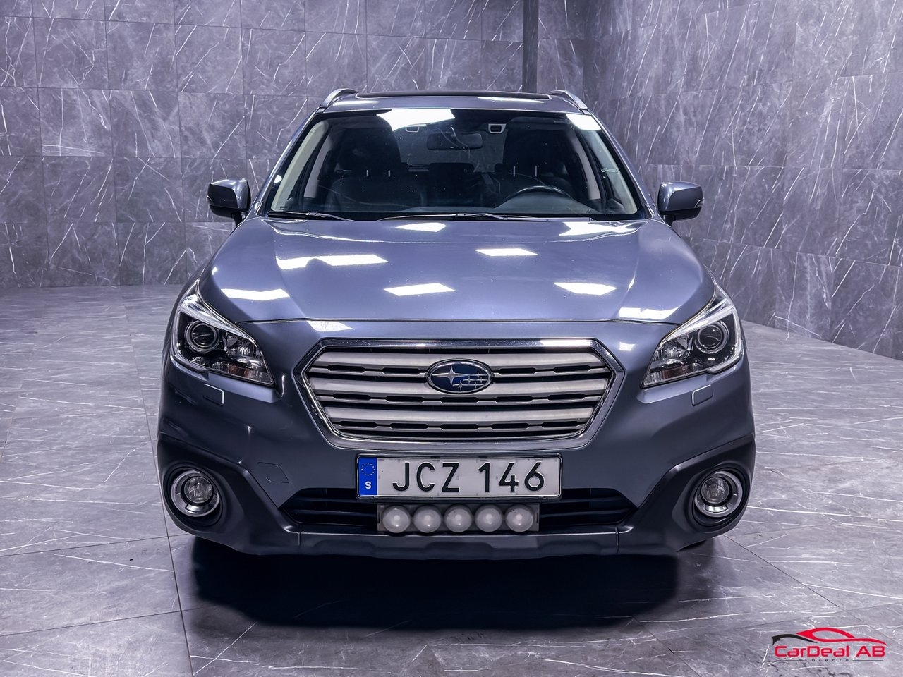 Subaru Outback 2.0 4WD Summit 2015, bild 2/30