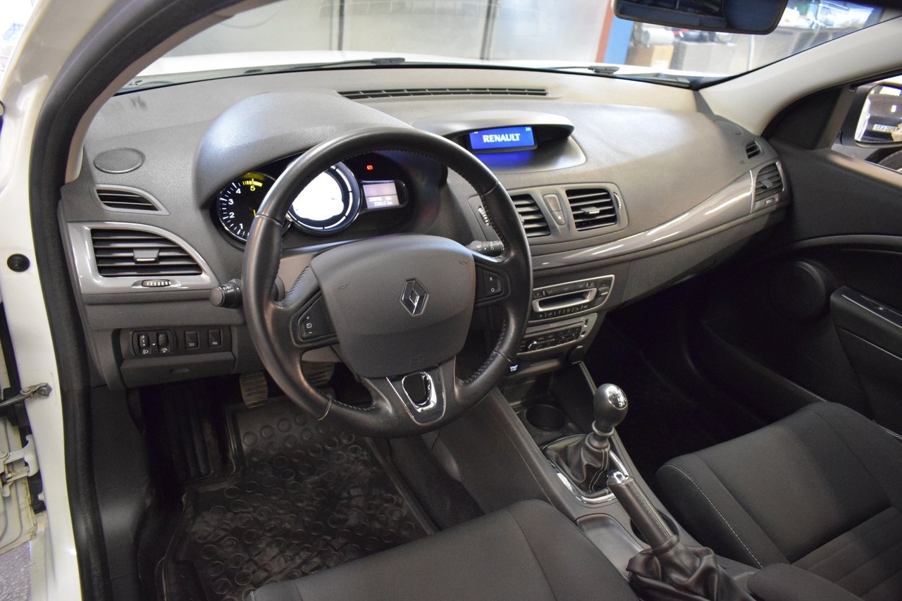 Renault Megane 2016, bild 7/10
