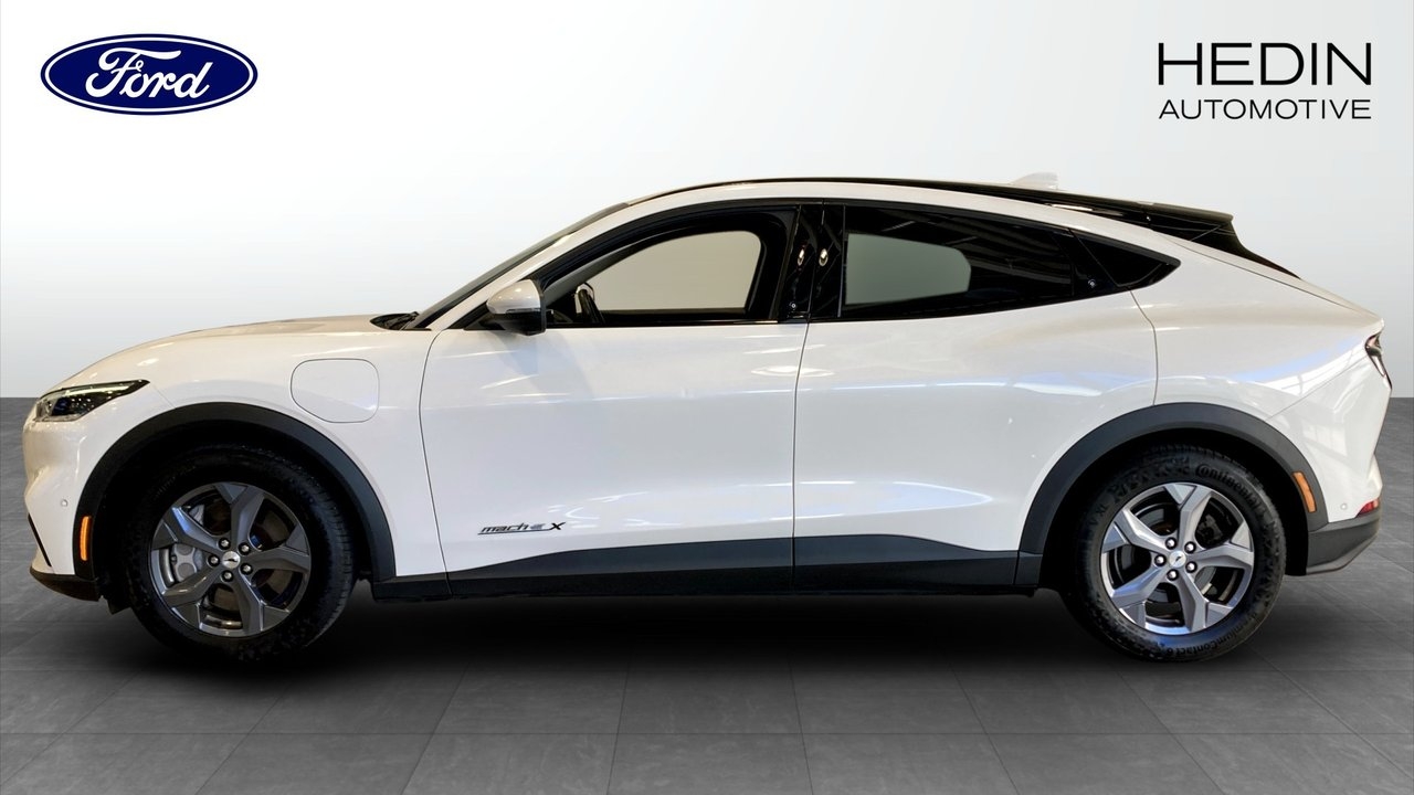 Ford Mustang Mach-E RWD 2022, bild 6/9