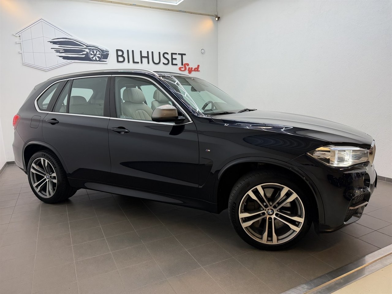 BMW X5 M50d 381hk M Sport Pano SE SPEC 2015, bild 2/10
