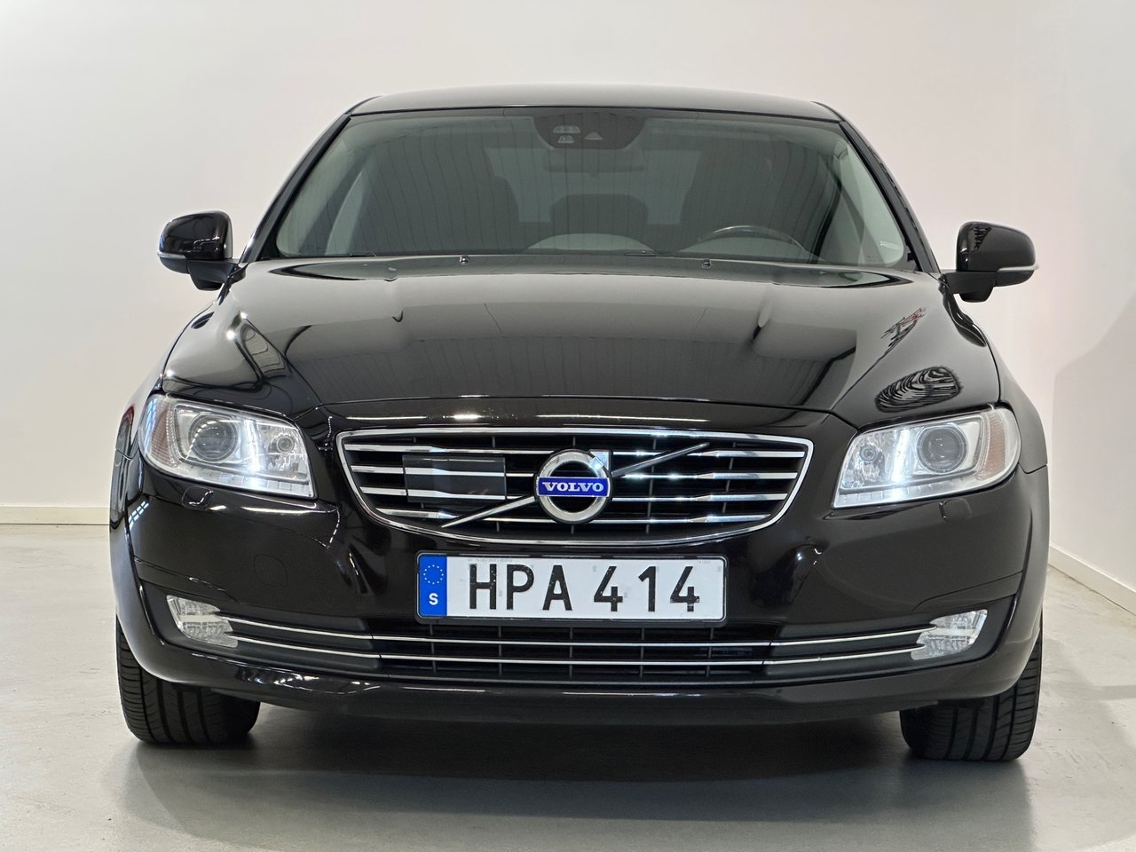 Volvo S80 D4 Geartronic Momentum 2015, photo 4/29