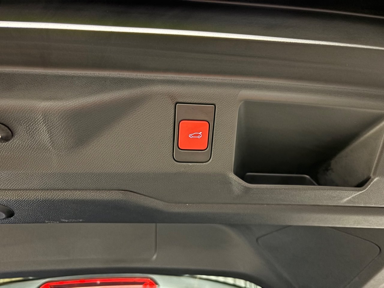Peugeot 5008 GT Hybrid AUT 7-Sits 2025, bild 7/10