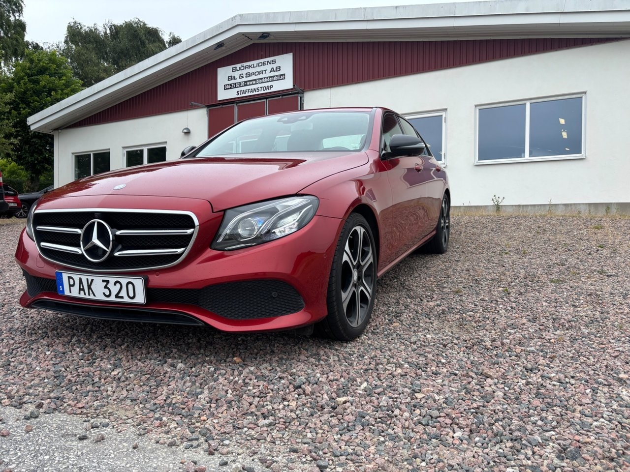 Mercedes-Benz E