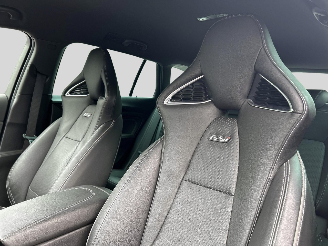 Opel Insignia 2018, kuva 7/14