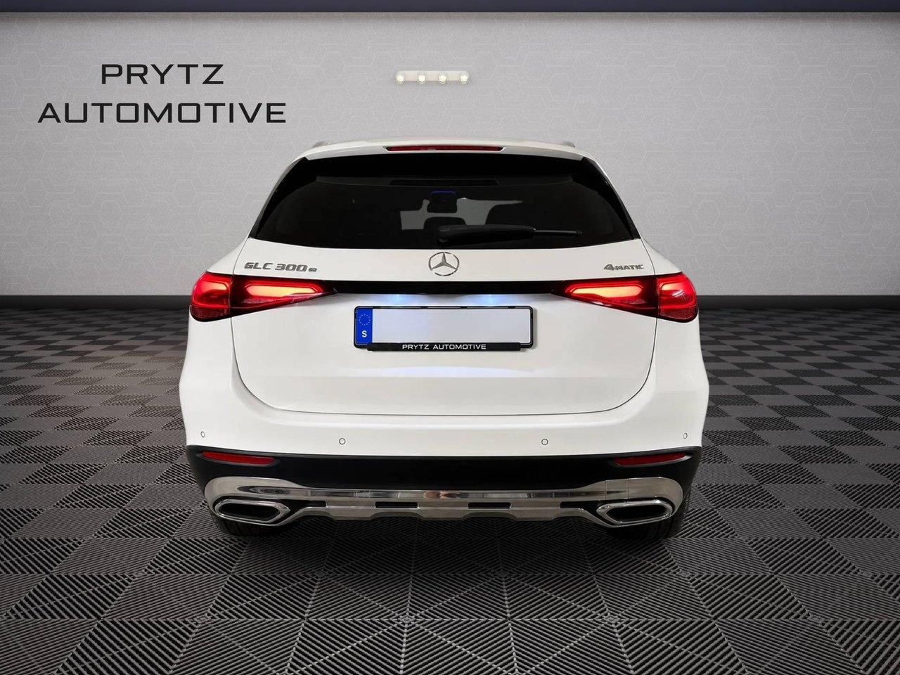 Mercedes-Benz GLC 2023, photo 4/13