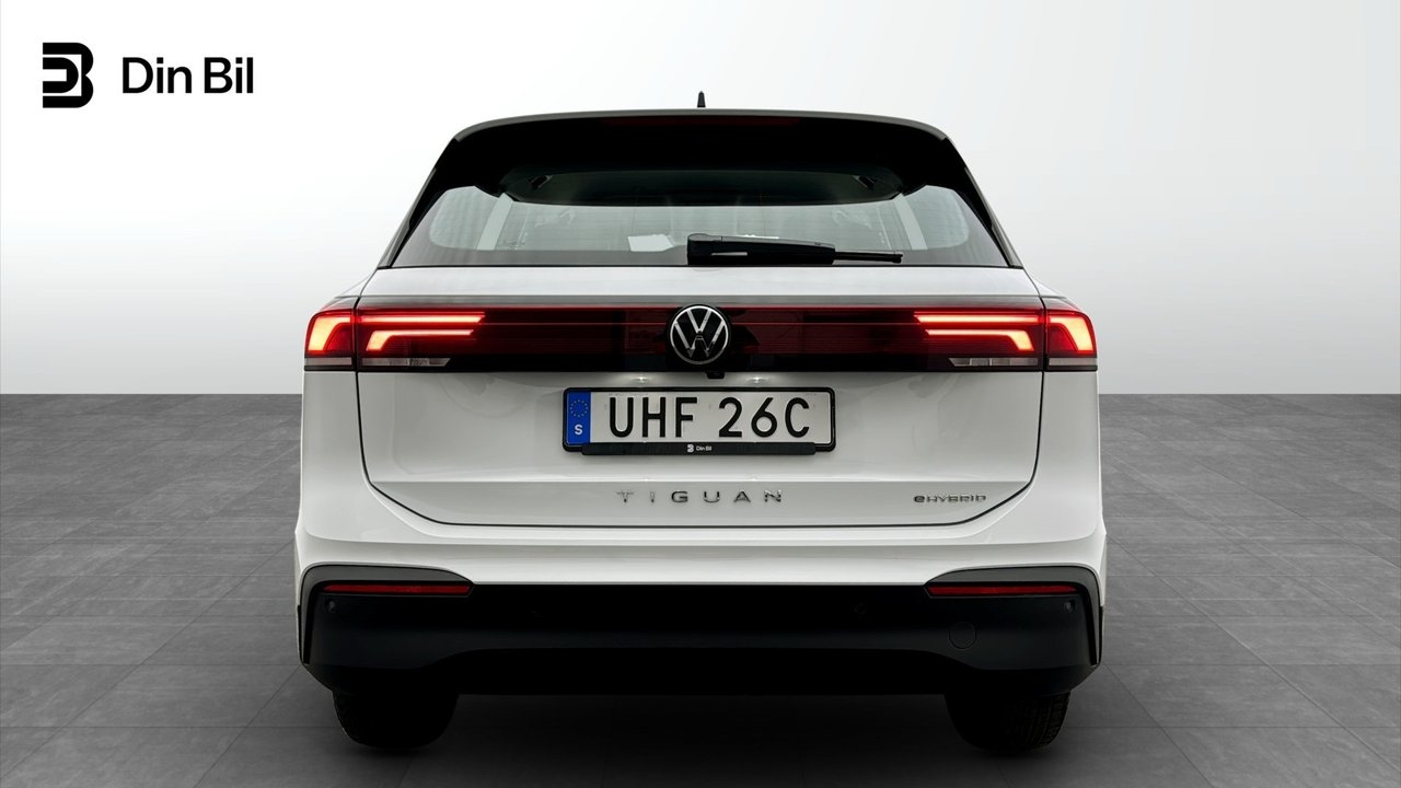 Volkswagen Tiguan 2025, photo 5/10