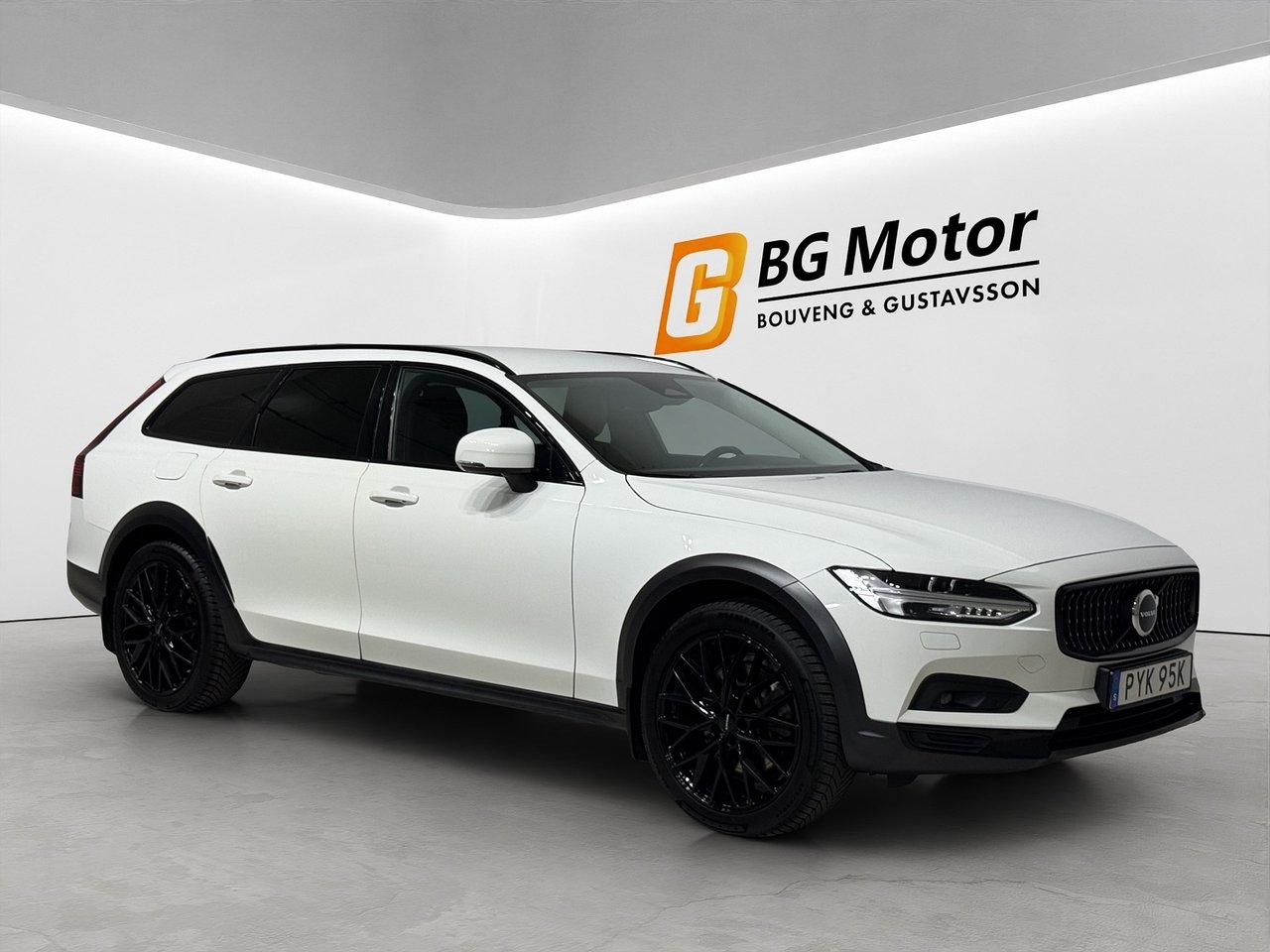 Volvo V90 Cross Country 2022, bild 2/22