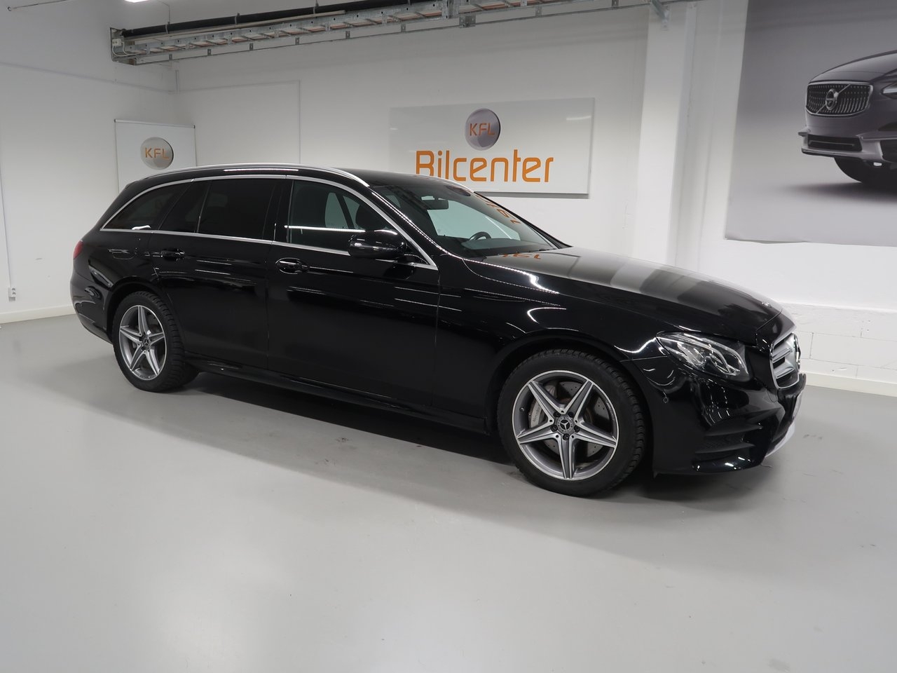 Mercedes-Benz E 2020, kuva 4/10