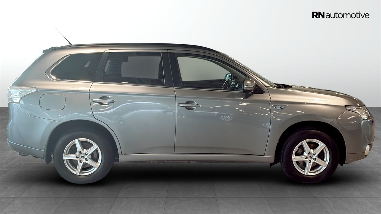Mitsubishi Outlander 2014, bild 6/10
