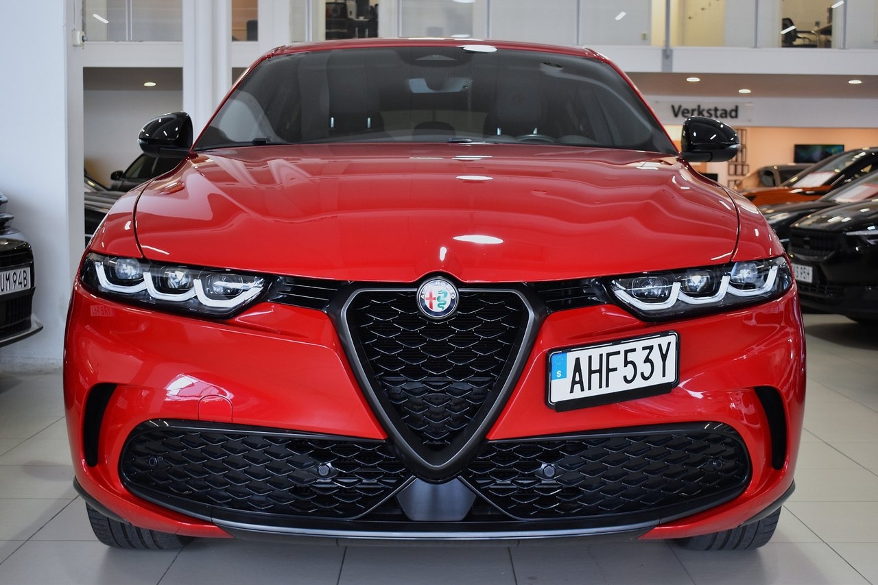 Alfa Romeo Tonale Hybrid 1.5 T TCT 2022, bild 2/10
