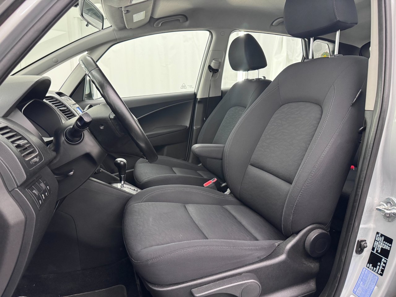 Hyundai ix20 1.6 ComfortPlus Euro 5 2011, bild 7/10