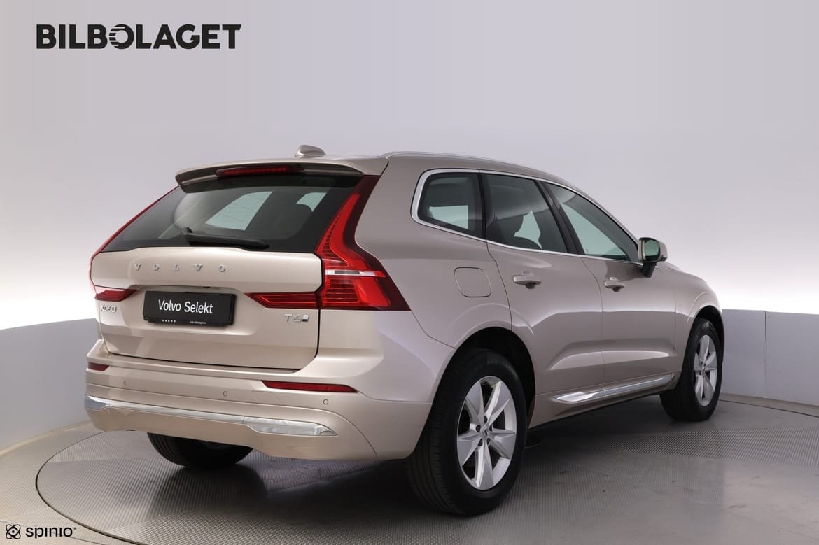 Volvo XC60 T6 Core Special Edition 2025, bild 3/15