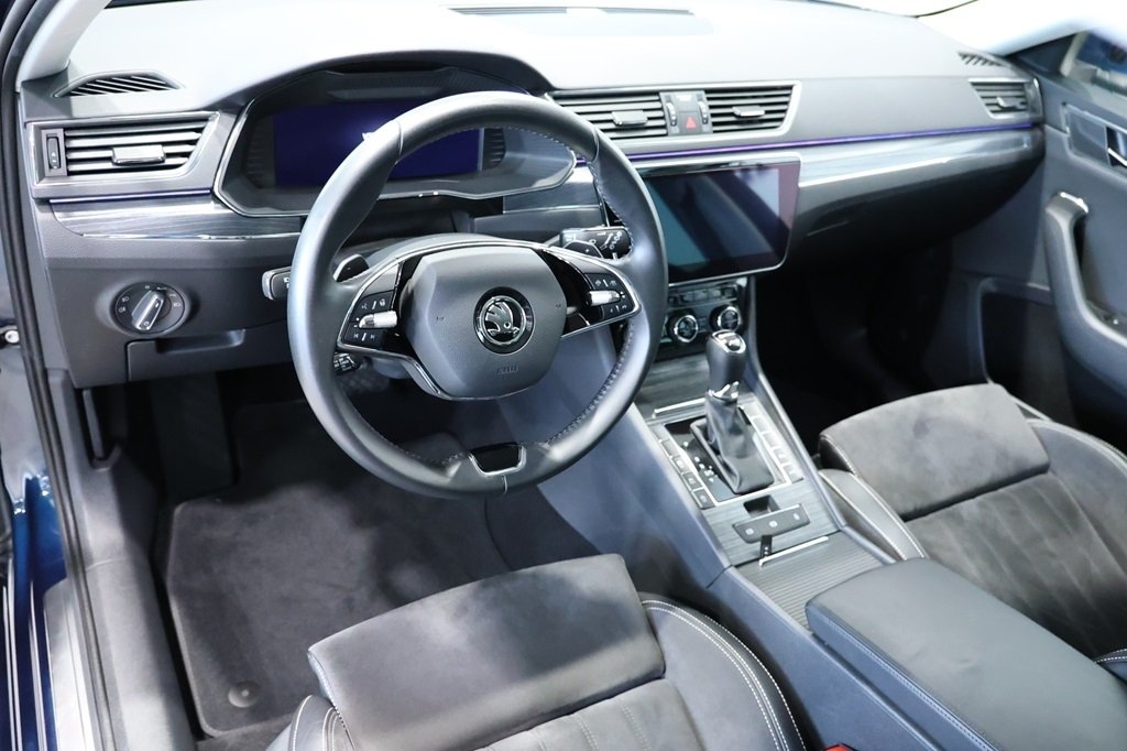 Skoda Superb 2022, bild 5/27
