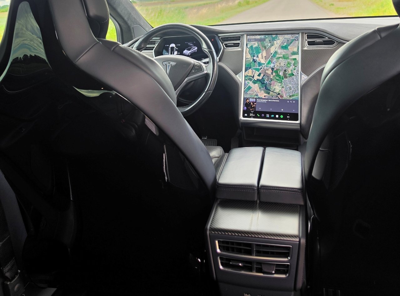 Tesla Model X 2017, bild 4/10