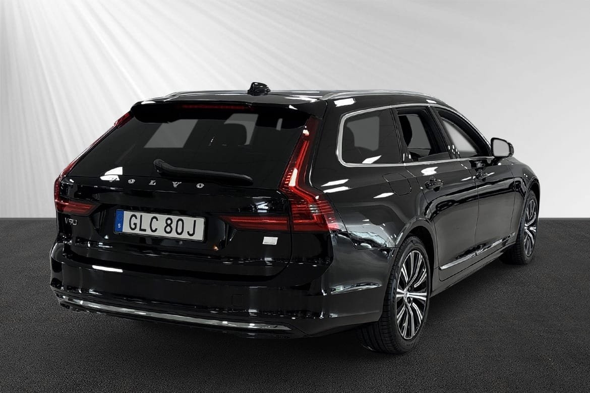 Volvo V90 2022, photo 3/10