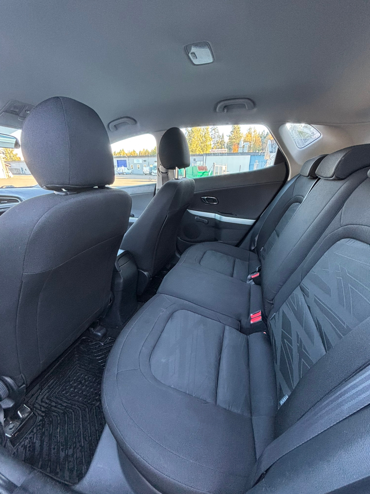 Kia Ceed 1.4 CVVT Manuell 2013, bild 6/8