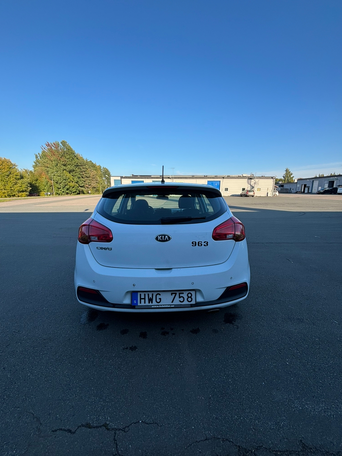 Kia Ceed 1.4 CVVT Manuell 2013, bild 3/8