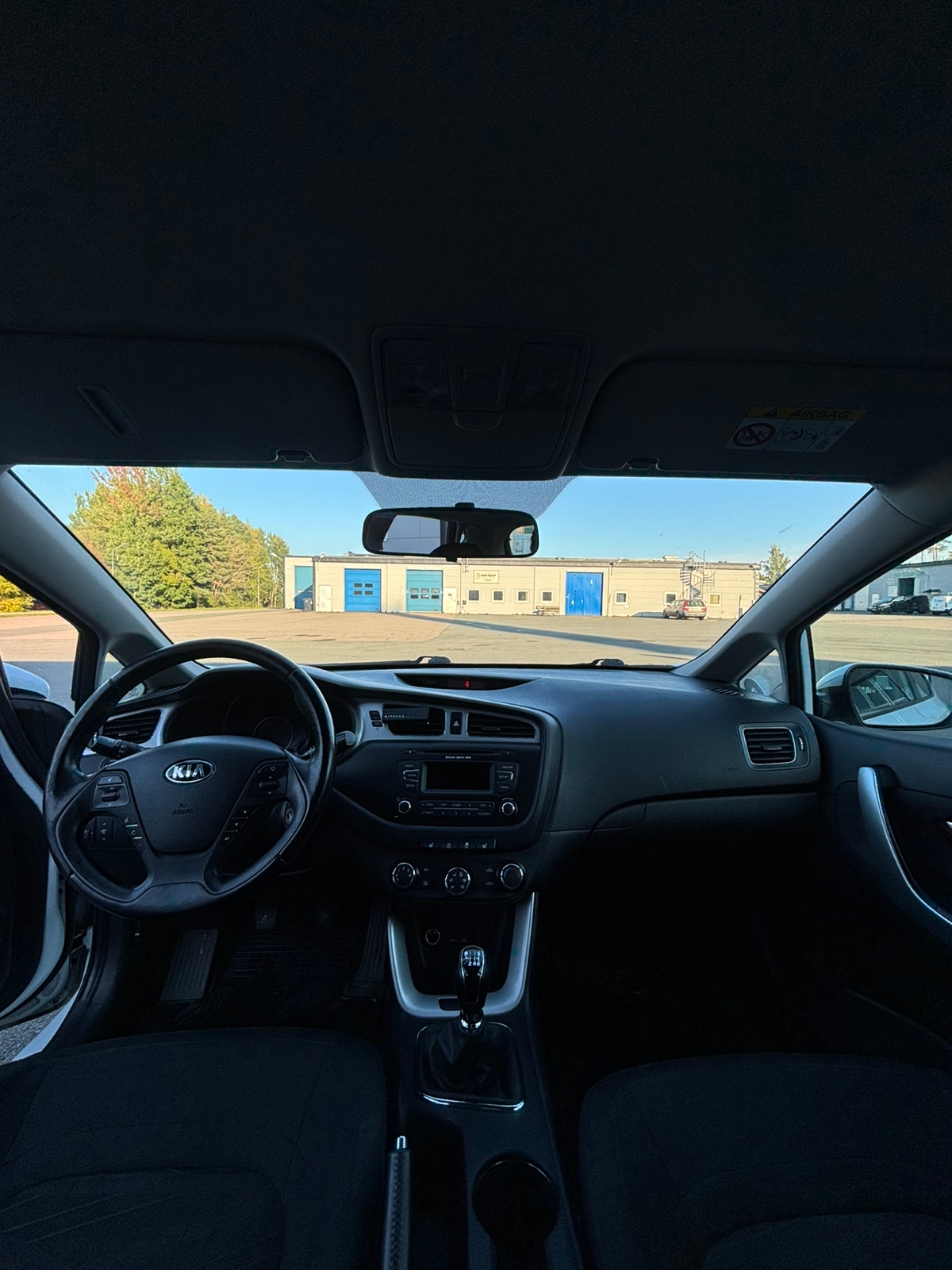 Kia Ceed 1.4 CVVT Manuell 2013, bild 7/8