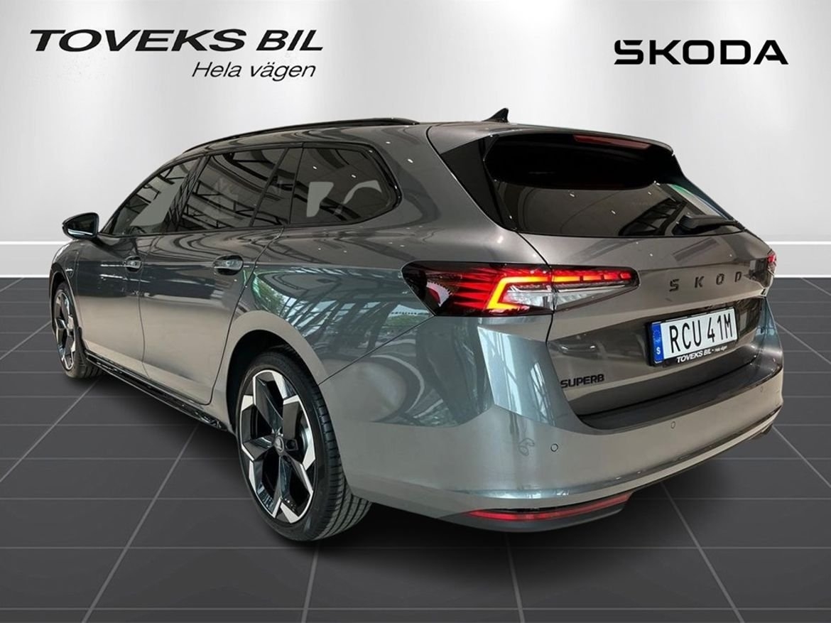 Skoda Superb 2026, bild 6/10
