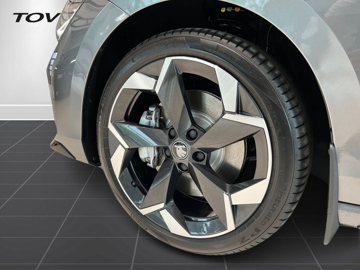 Skoda Superb 2026, bild 7/10