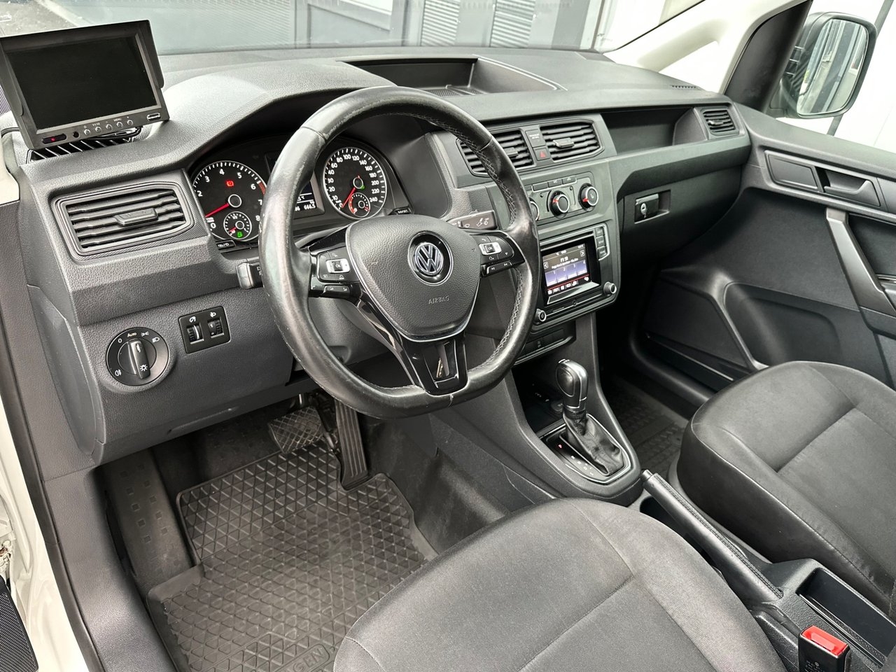 Volkswagen Caddy Maxi 2019, bild 7/10