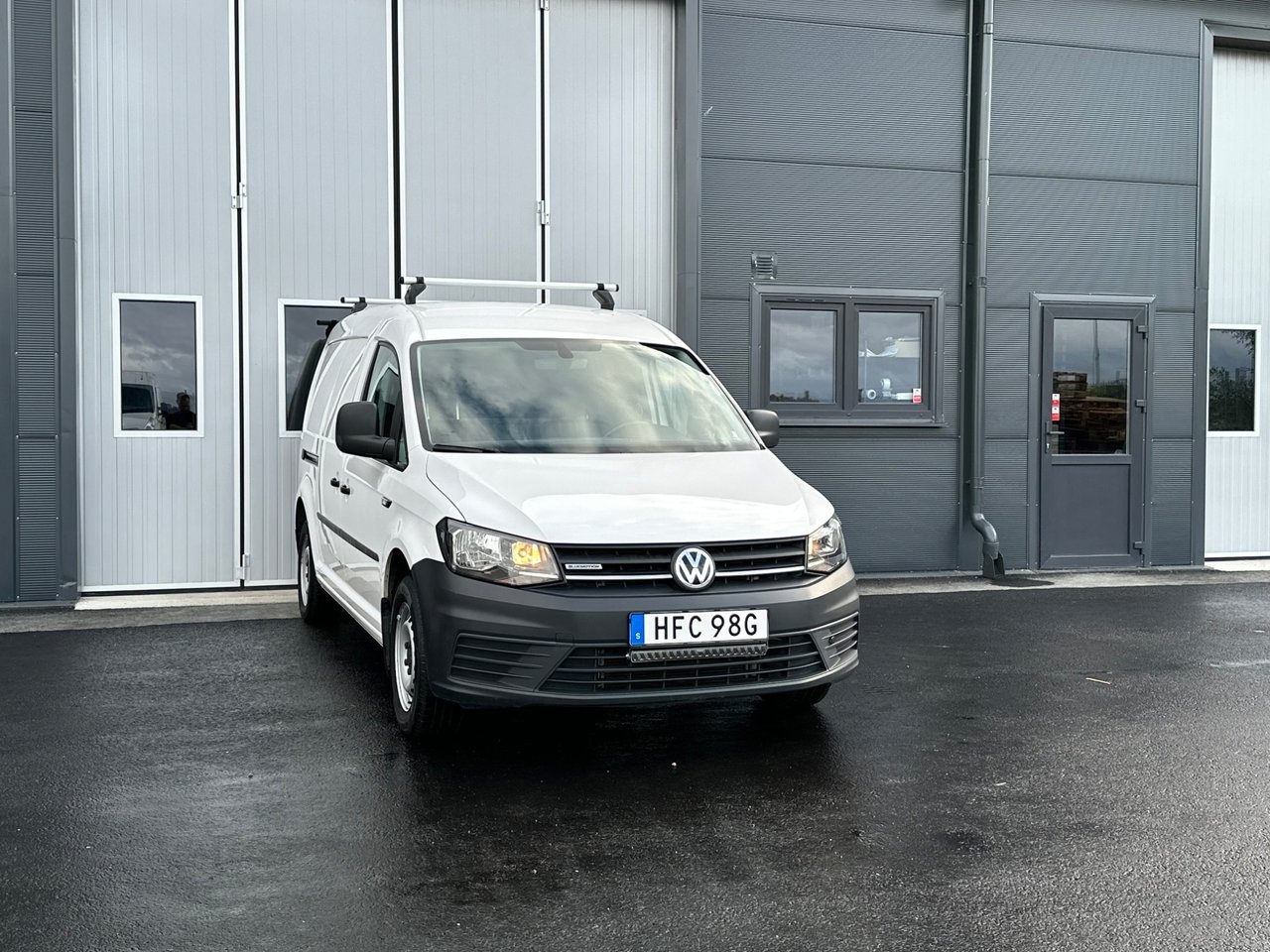 Volkswagen Caddy Maxi 2019, bild 2/10