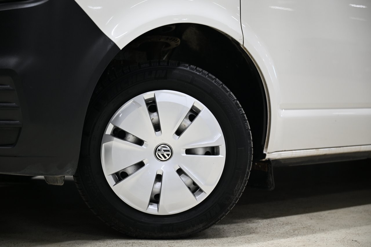 Volkswagen Transporter 2020, photo 3/37