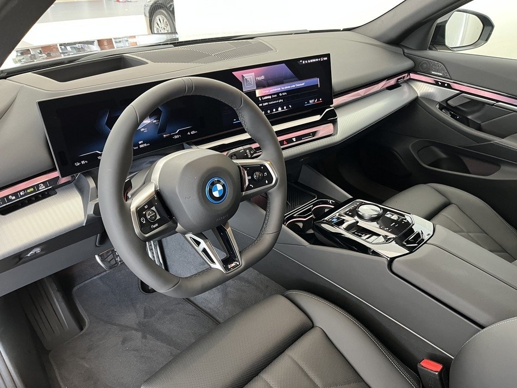 BMW i5 2026, bild 6/10