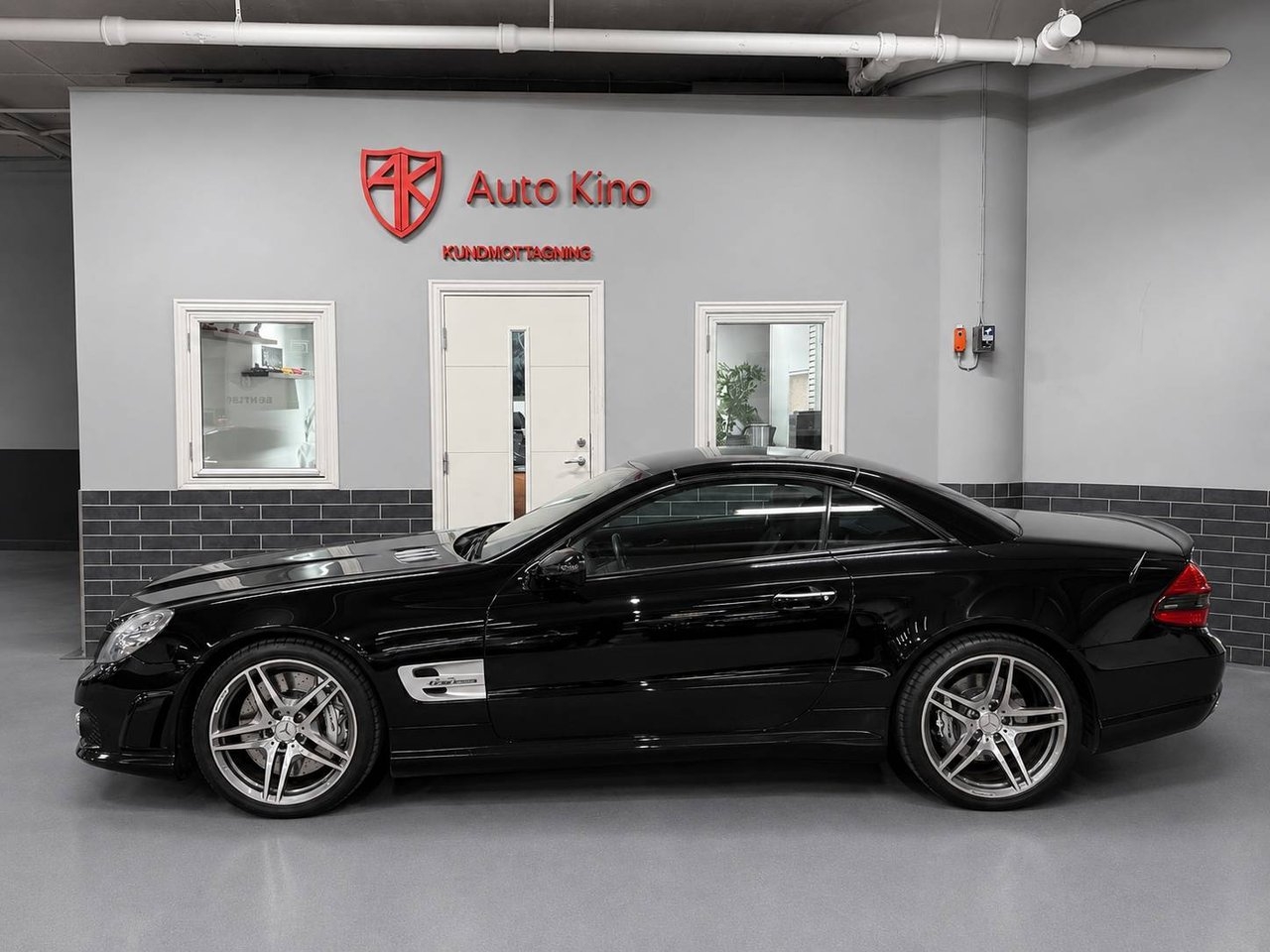 Mercedes-Benz SL 63 AMG V8 2009, photo 7/12