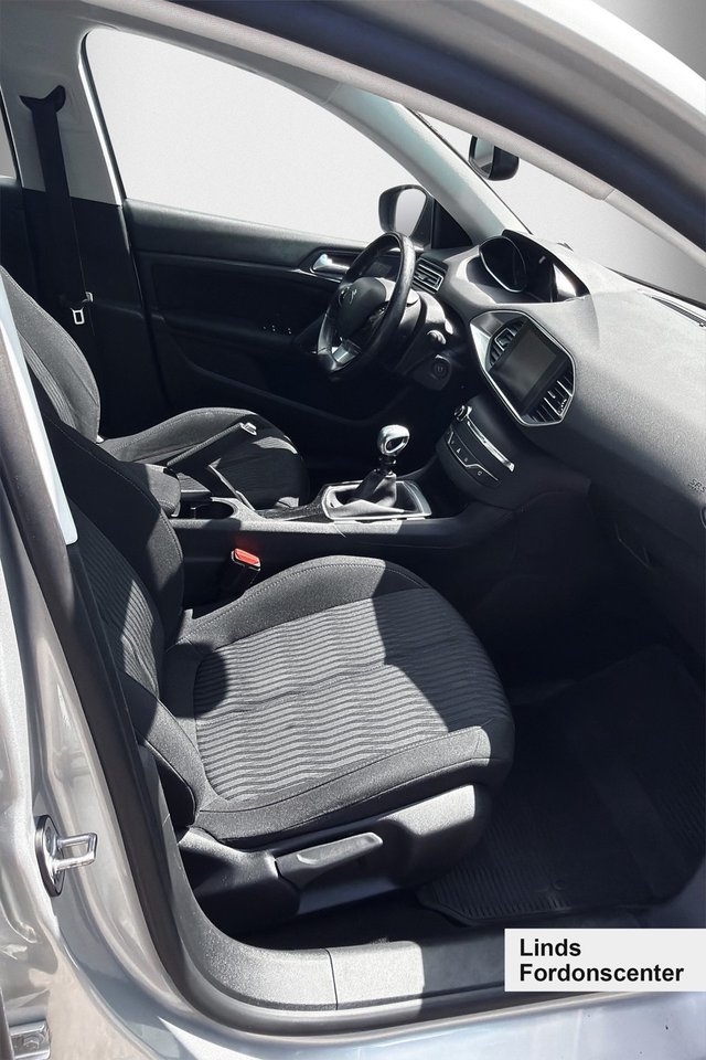 Peugeot 308 2017, bild 6/7