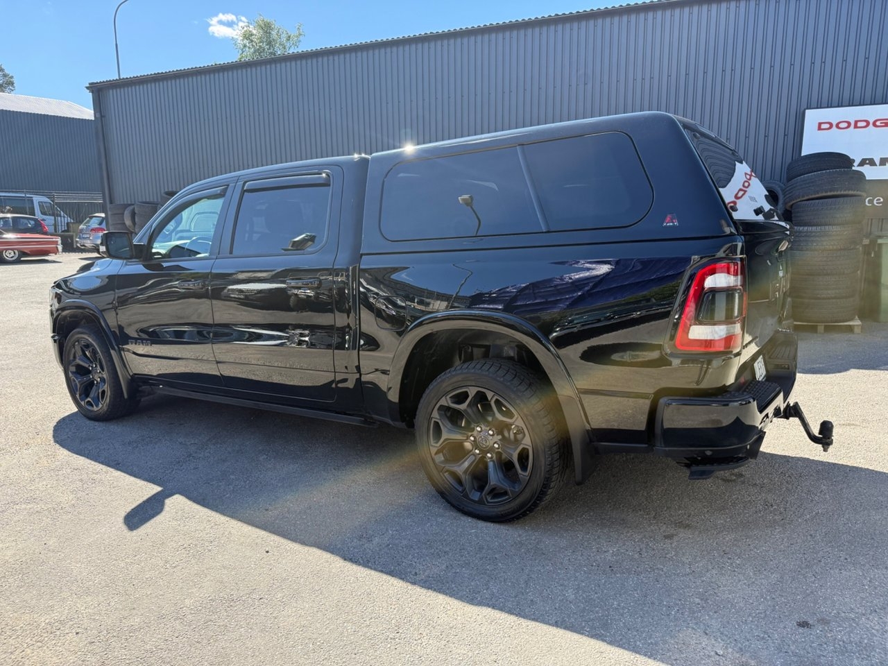 RAM 1500 Limited Night Crew Cab HEMI 4WD 2022, bild 4/10