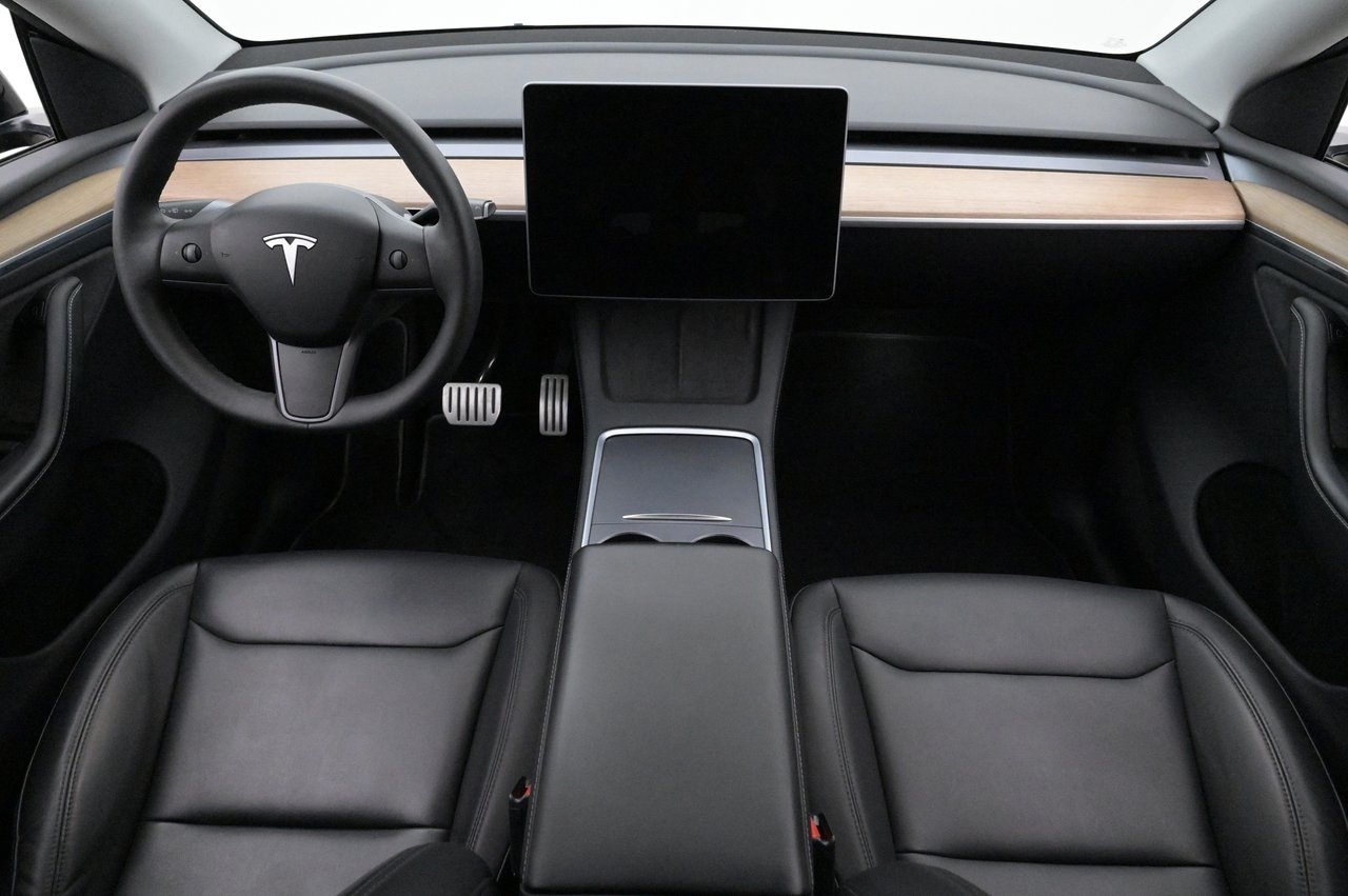 Tesla Model Y Performance Autopilot 2022, bild 6/10
