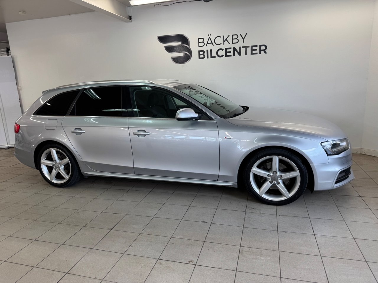 Audi A4 2015, bild 7/15