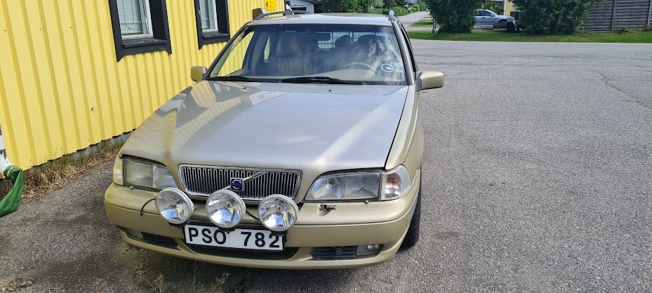 Volvo V70