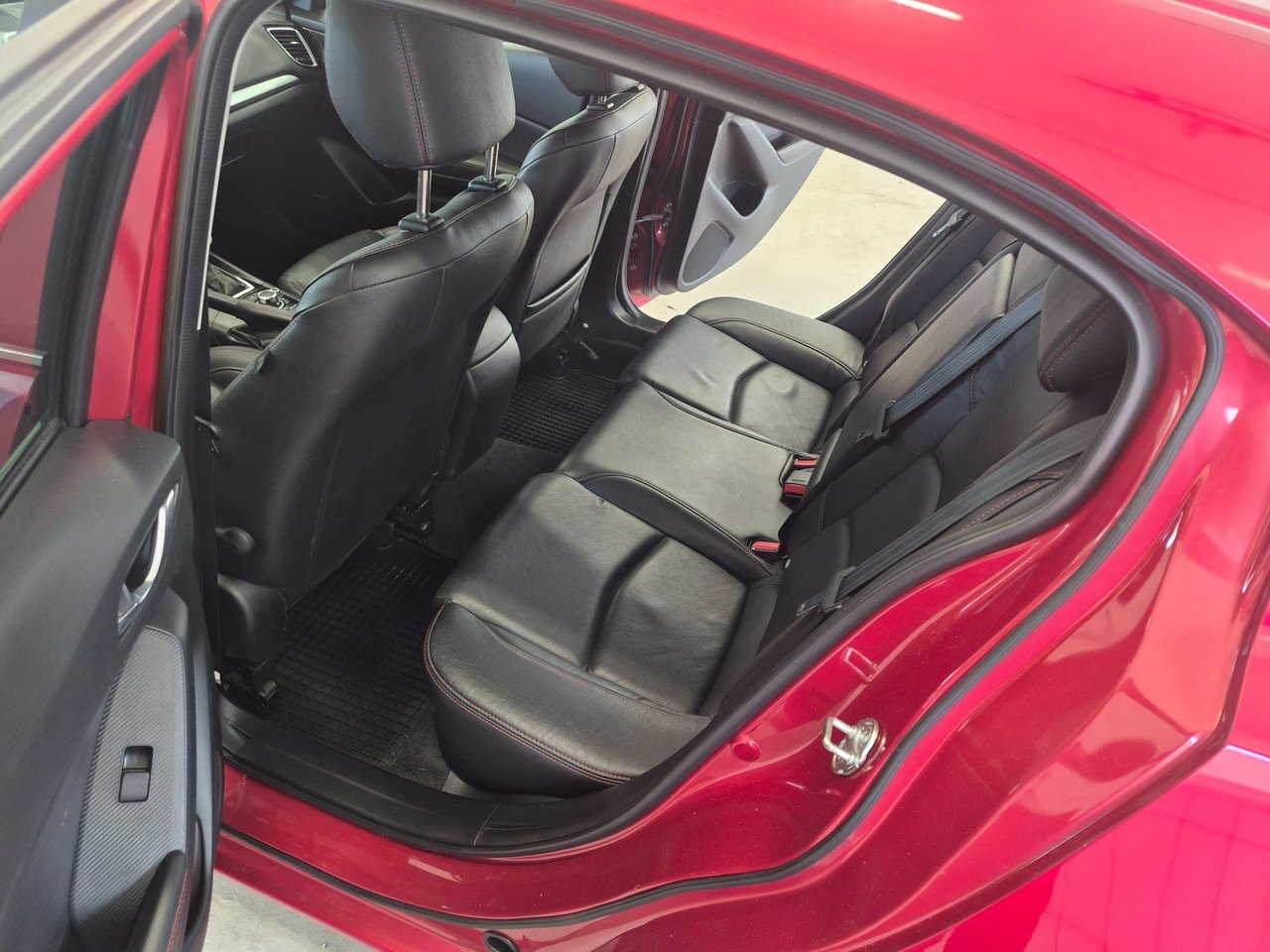 Mazda 3 Sport 2.2 SKYACTIV-D Euro 6 2016, kuva 6/6