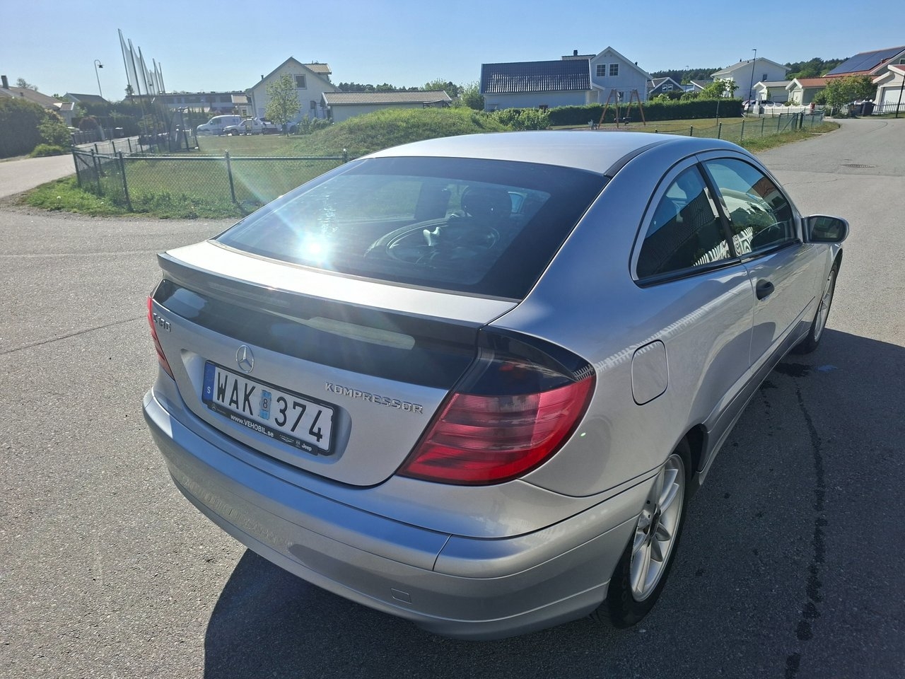 Mercedes-Benz C 2004, kuva 4/8