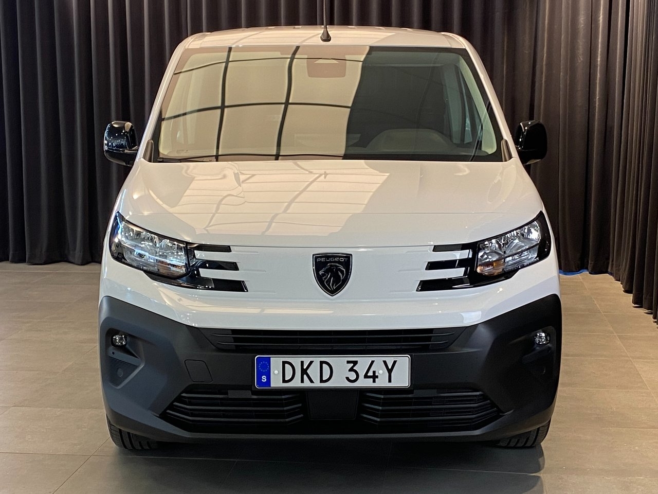 Peugeot e-Partner L2 2026, photo 4/10