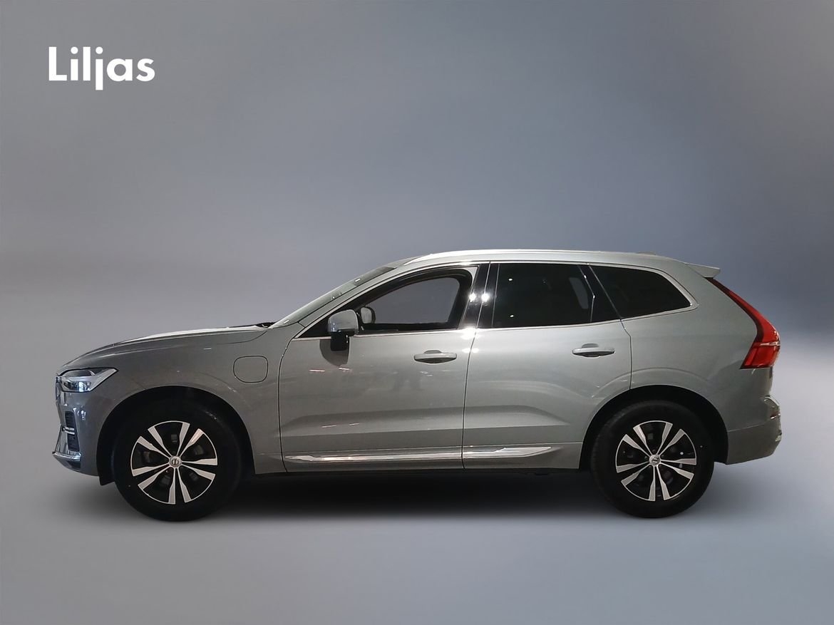 Volvo XC60 T6 AWD Core Special Edition 2025, bild 3/15