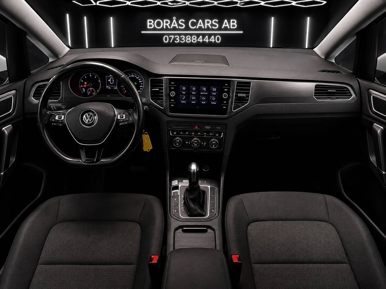 Volkswagen Golf Sportsvan 2020, photo 5/10