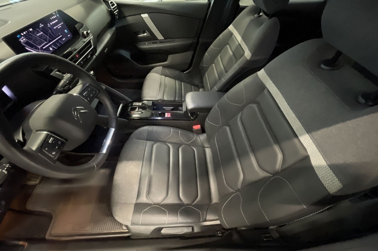 Citroen C4 X X 1.2 PureTech Automat 2024, bild 7/9