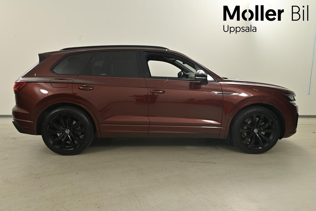 Volkswagen Touareg R eHybrid 462HK Pano 2023, bild 5/24