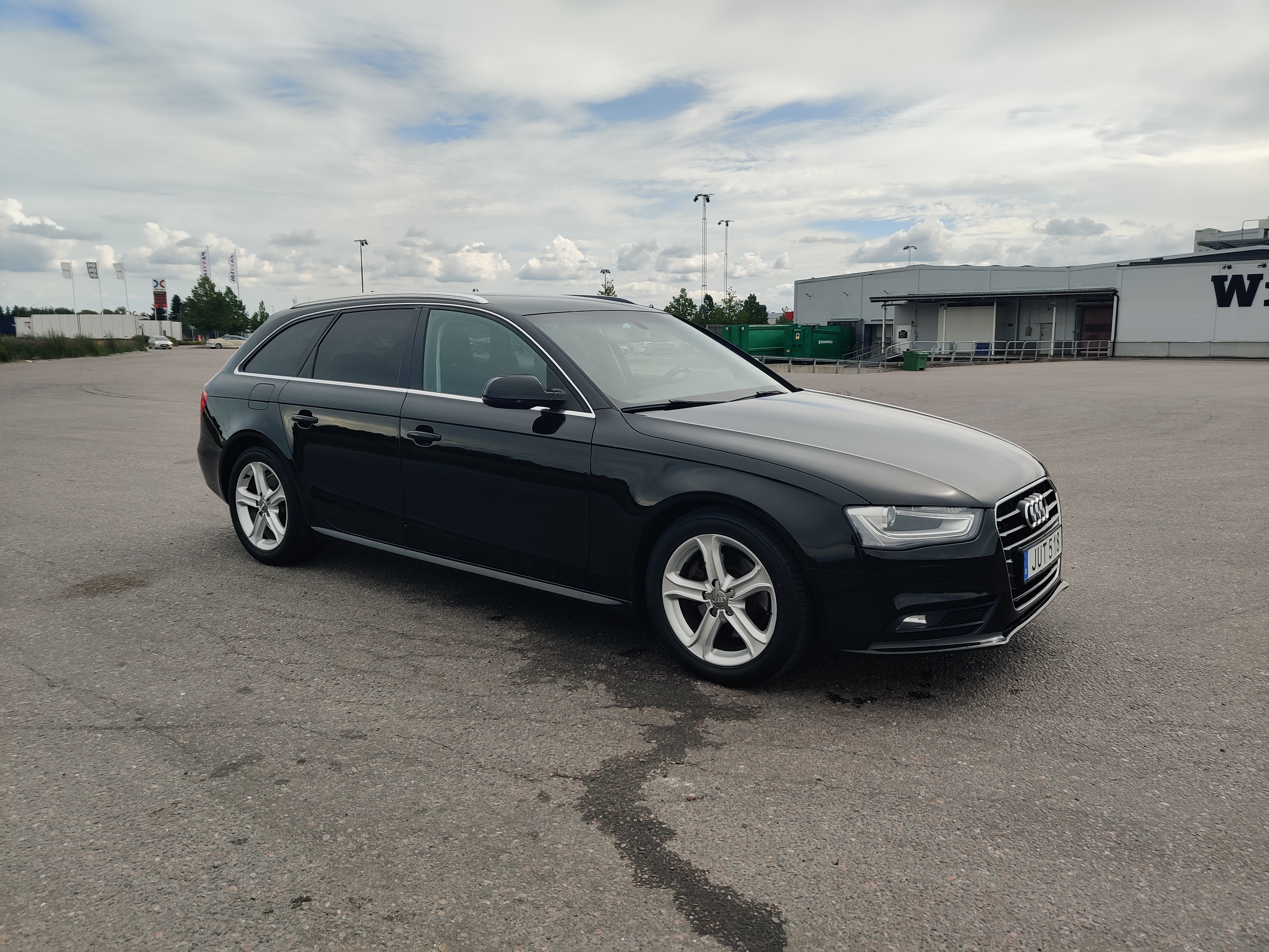 Audi A4 Avant 2.0 TDI Manuell 2015, bild 2/9