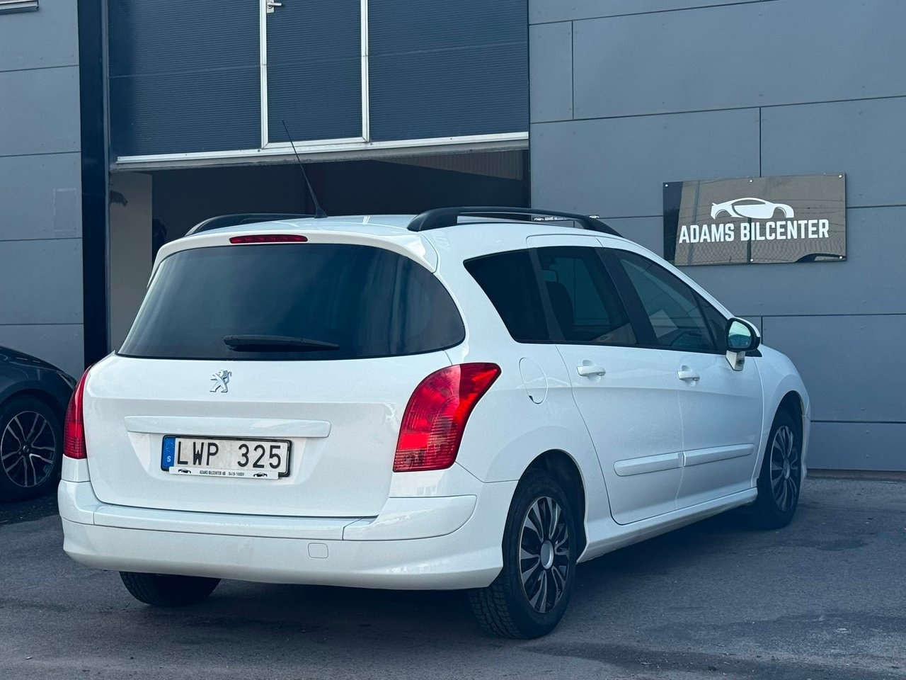 Peugeot 308 SW 1.6 e-HDi FAP 2011, bild 4/10