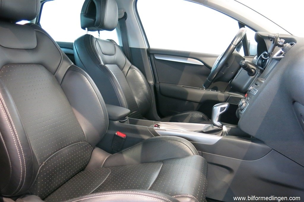 Citroen C4 2016, bild 7/18